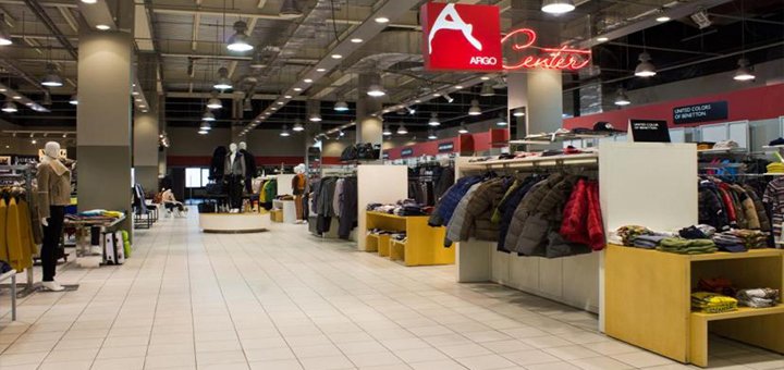 Buy clothes at discounts in &quot;argo center&quot;