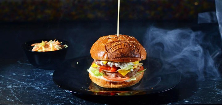 "WHITE HOUSE" - lounge bar with a discount on hookahs