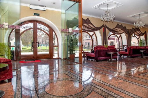 Discounts for accommodation at the Reikartz Kamyanets-Podilsky 3 Hotel