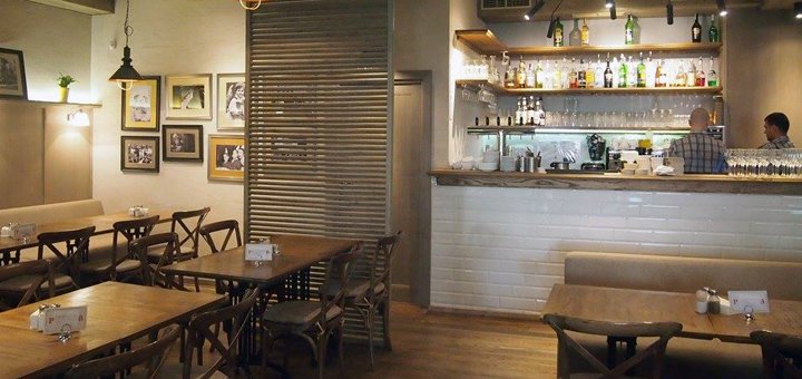 Забронювати столик у кафе «very well cafe» в києві за низькою ціною