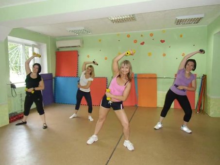 Sports club «Athlete» in the Dnieper. Pay for oriental dance classes at a discount.