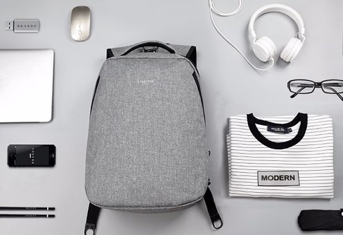 Urban backpacks in the «Tigernu» online store for a promotion.