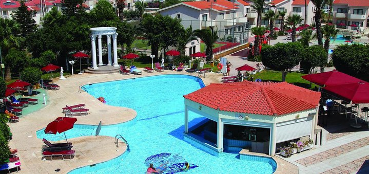 Crown Resorts Henipa 3* Hotel Larnaca Cyprus