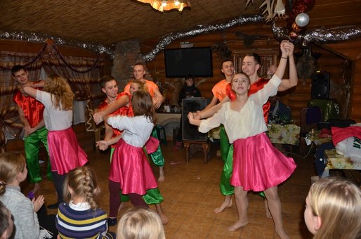 Хореографія у дитячому зимовому таборі «Шоколад» Славське. Забронювати відпочинок у дитячому таборі