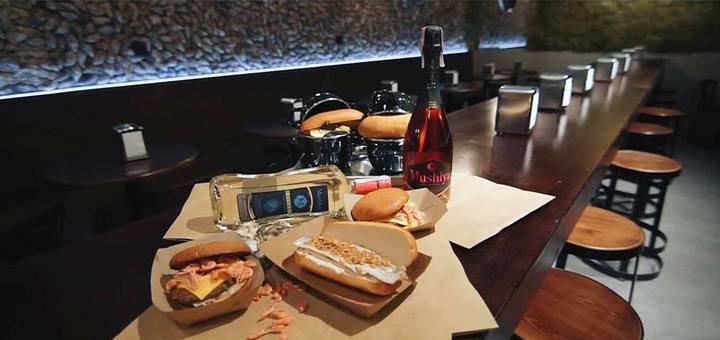 Рибний ресторан «mushlya bar» в києві. забронювати столик безкоштовно