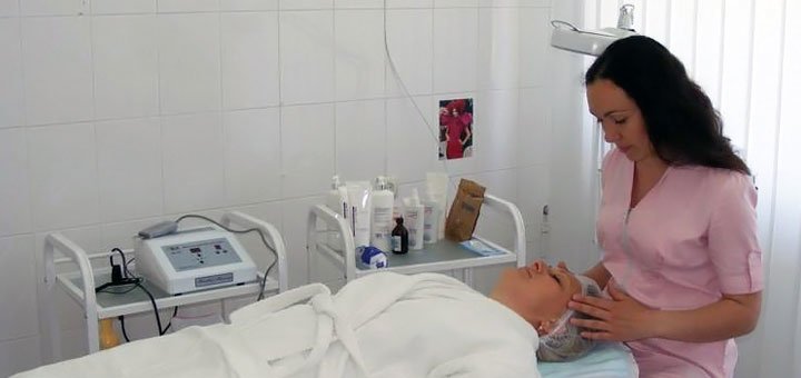 Лікування в Лікувально-реабілітаційному центрі ім. В.Т.Гуца під Києвом. Купити путівку в санаторій зі знижкою. Санаторії під Києвом недорого.