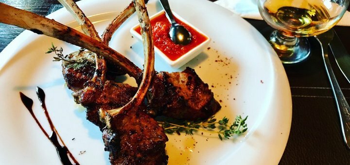 &quot;mister charly&quot; discounts and promotions in the restaurant