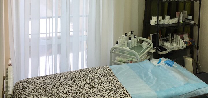Студия косметологии «DIA BEAUTY STUDIO» в Киеве на Олимпийской. Записывайтесь на чистку лица по акции.3