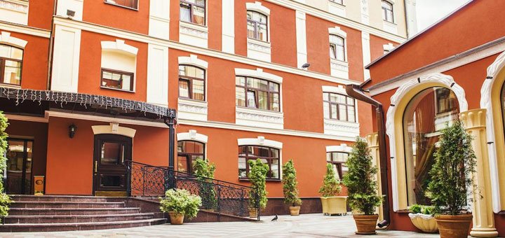 Hotel "Podol Plaza". Book a room at the Podol Plaza hotel at a discount. Hotel in the center of Kiev