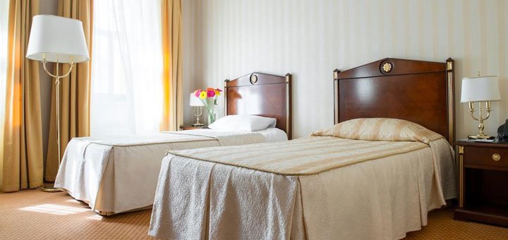 Room at the Podol Plaza Hotel. Hotel "Podol Plaza". Book a room at the Podol Plaza hotel at a discount. Hotel in the center of Kiev