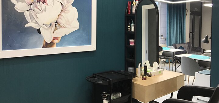 «N1» - Nail Studio Натальи Недолужко в Киеве. Записывайся на педикюр по скидке.