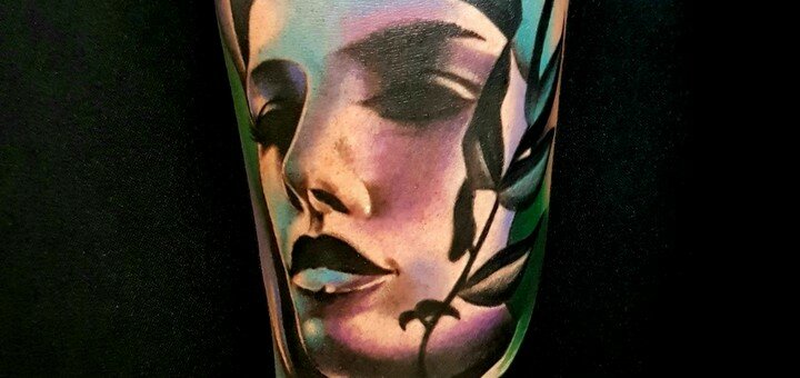 Art tattoo in the tattoo studio «Fusion» in Kiev. Sign up for the promotion.