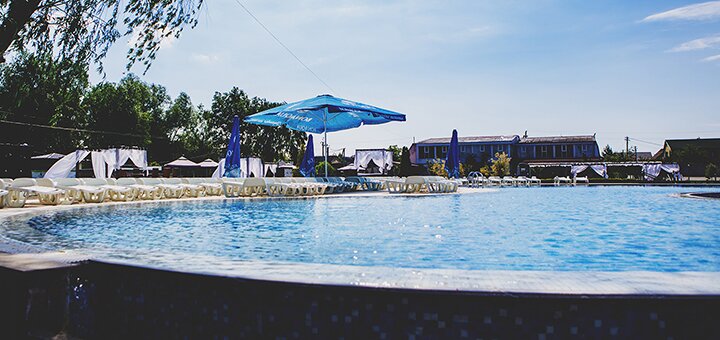 "Biruza Beach Club" - Beach resort in Kiev. Swim in the pool at a discount. 1