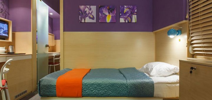 room at the Sliport hotel. Book a room at a discount. Hotel «Sleeport» in the Dnieper. Inexpensive hotel in the Dnieper.