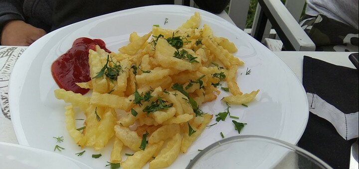 Promotions in the cafe &quot;black and white&quot;