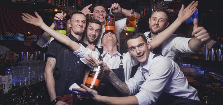 Bar-club "Morgan Club (Morgan Club)" visit at a discount 2
