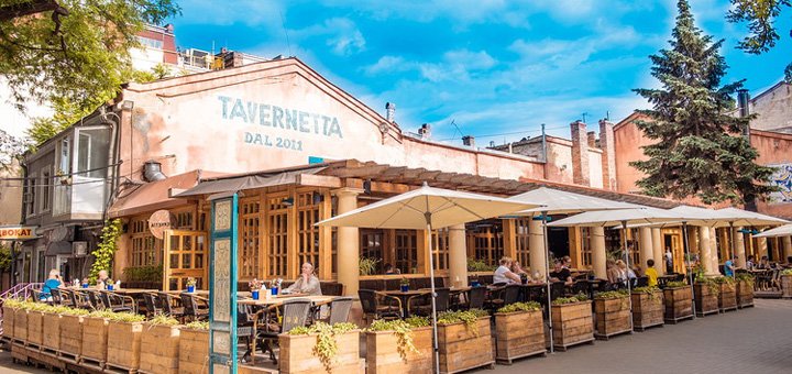 Discounts for dinners at the tavernetta restaurant