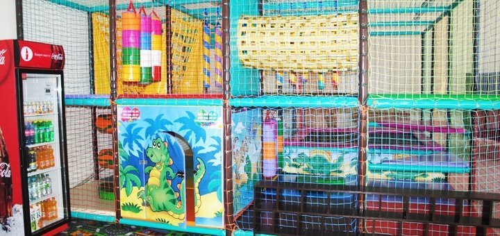 Discounts in the children&#39;s center &quot;dino park&quot;