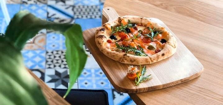 Discounts on pizza at the basilikana trattoria restaurant in kharkov