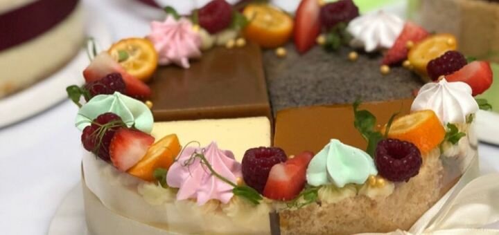 Discount on desserts at the cheesecake coffee shop