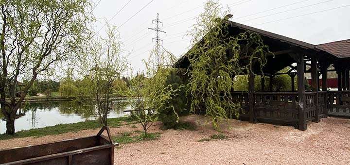 Готель «Вишеград» у Вишгороді. Забронювати готель із знижкою. Готелі під Києвом недорого.