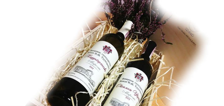 Подарункові набори вин у магазині українських вин ДЗВІНКО у Києві. Купуйте вино за знижкою.