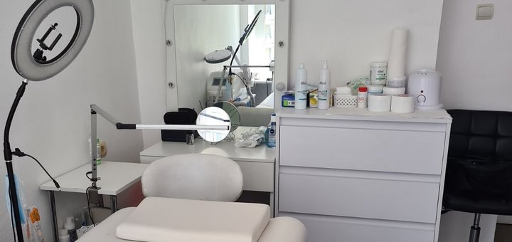 Microblading and eyelash extension "Beauty Room" in Kiev. Sign up at a discount.