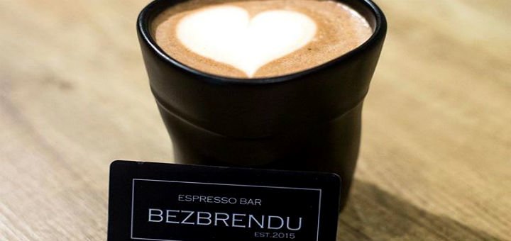 Кофейный напиток в кофейне «BezBrendu» в Киеве. Заказывайте капучино, латте и напитки со скидкой.