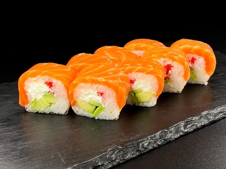 Ресторан японской и итальянской кухни SushiPizza by La Spezia в Сумах. По акции