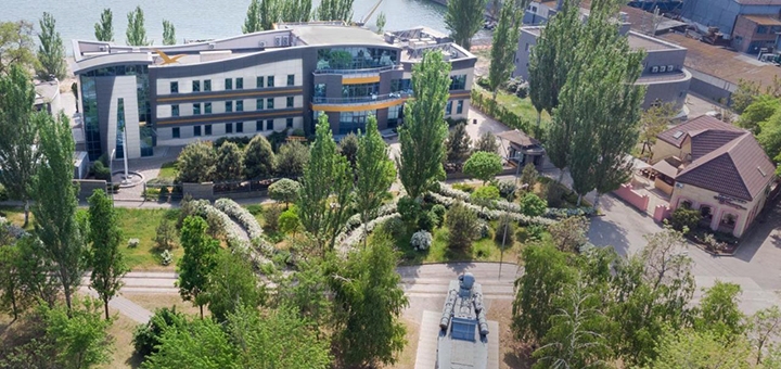 Hotel with yoga center Golden Seagull