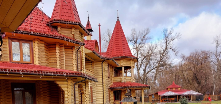 Загородный клуб Fort Pirnov Park под Киевом. Записывайтесь по акции 65