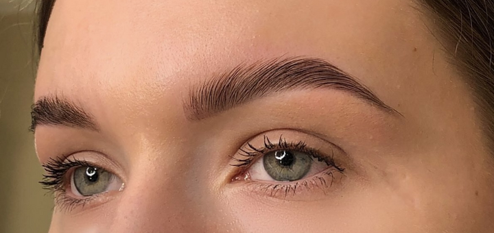 Eyebrow master Katerina Byatets in Kyiv. Sign up for promotion 11