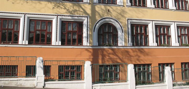 Відвідайте зі знижкою середню загальноосвітню школу № 30 1