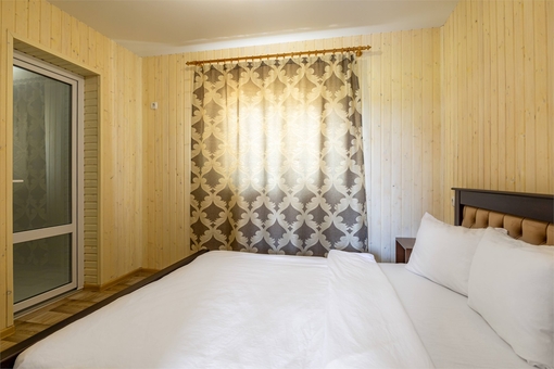 Halas Hotel в Солотвино. Відвідуйте по акції 60