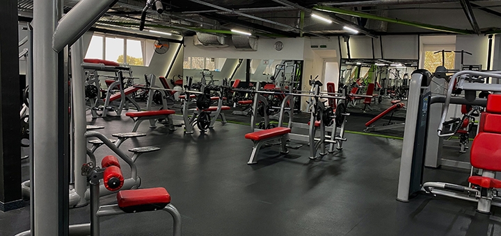 Тренажерна зала iGYM. Відвідуйте по акції 40