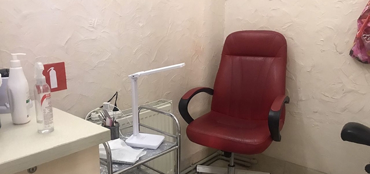Manicurist Angelica. Visit with a 10% discount.