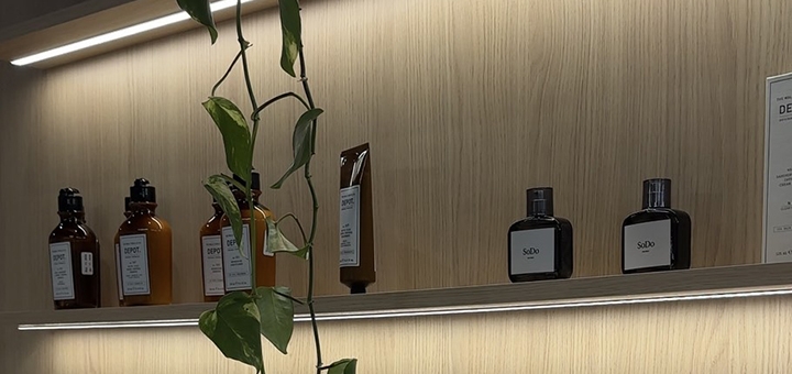 Kim's Barbershop. Visit with a special offer of 2.