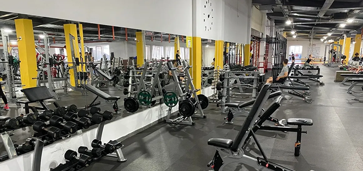 Personal training at MegaGym 2