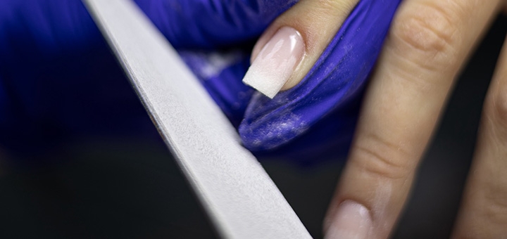 Манікюр студії Gloss up nails. Відвідуйте по акції 13