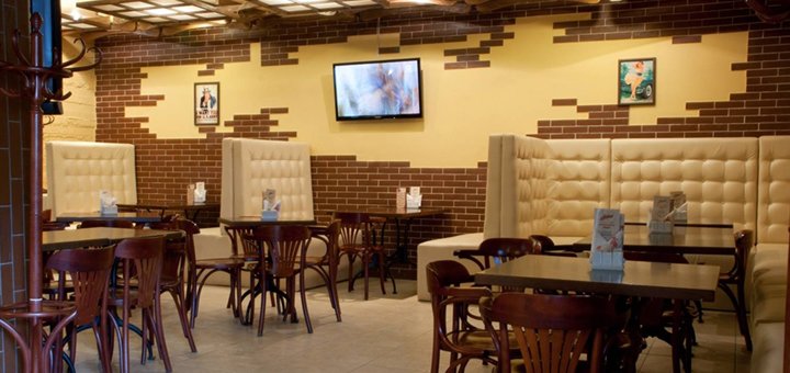 Discounts on all meals at Melrose