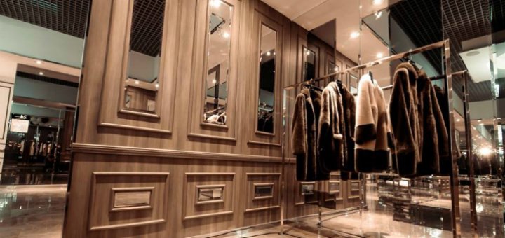A new collection in the clothing store "MANZONI24"
