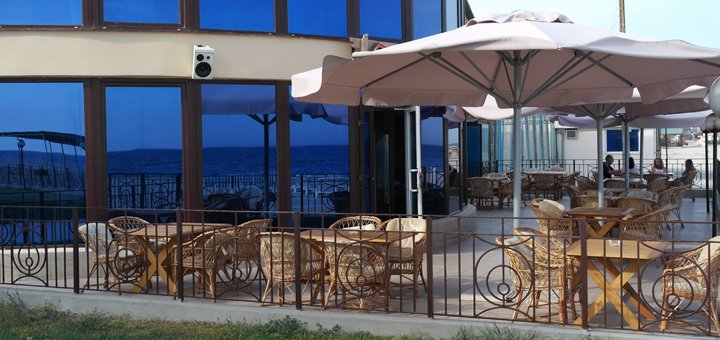 Restaurants in zatoka "solar" european cuisine, recreation center