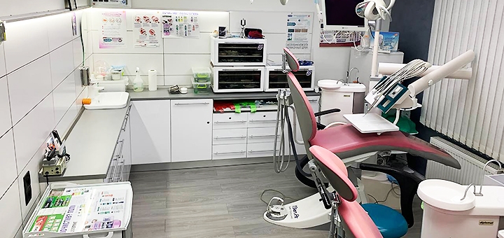 Dental center in Odessa Your dent. Discount on services.