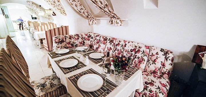 Promotions in the restaurant "Odessa Mays"