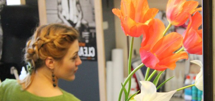 Hairdressing services in the GEE beauty salon in Odessa. Sign up to a hairdresser for a discount.