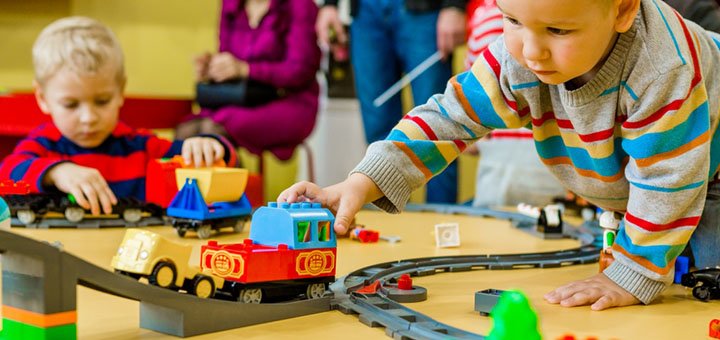 Educational games in the le joy family library in dnipro. sign up for the promotion.