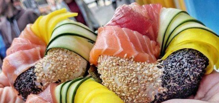 Food delivery from "Eda.ua" with discounts