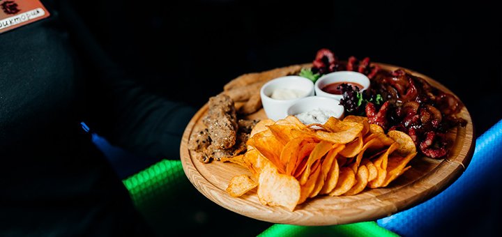 Promotions karaoke bar "Black Bar" in the Dnieper
