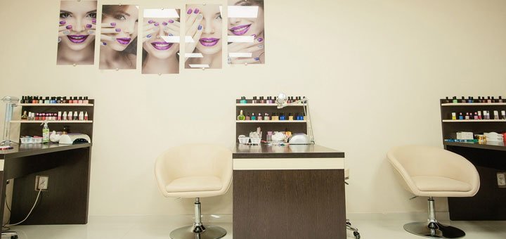 Manicure services in the beauty salon "Brooklyn"