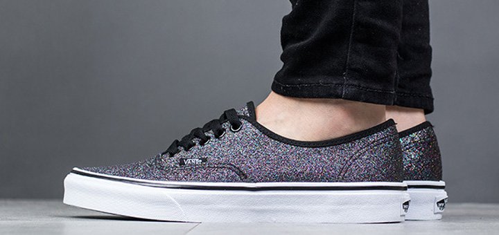 Кроссовки от интернет-магазина «Sneaker». Заказать недорого